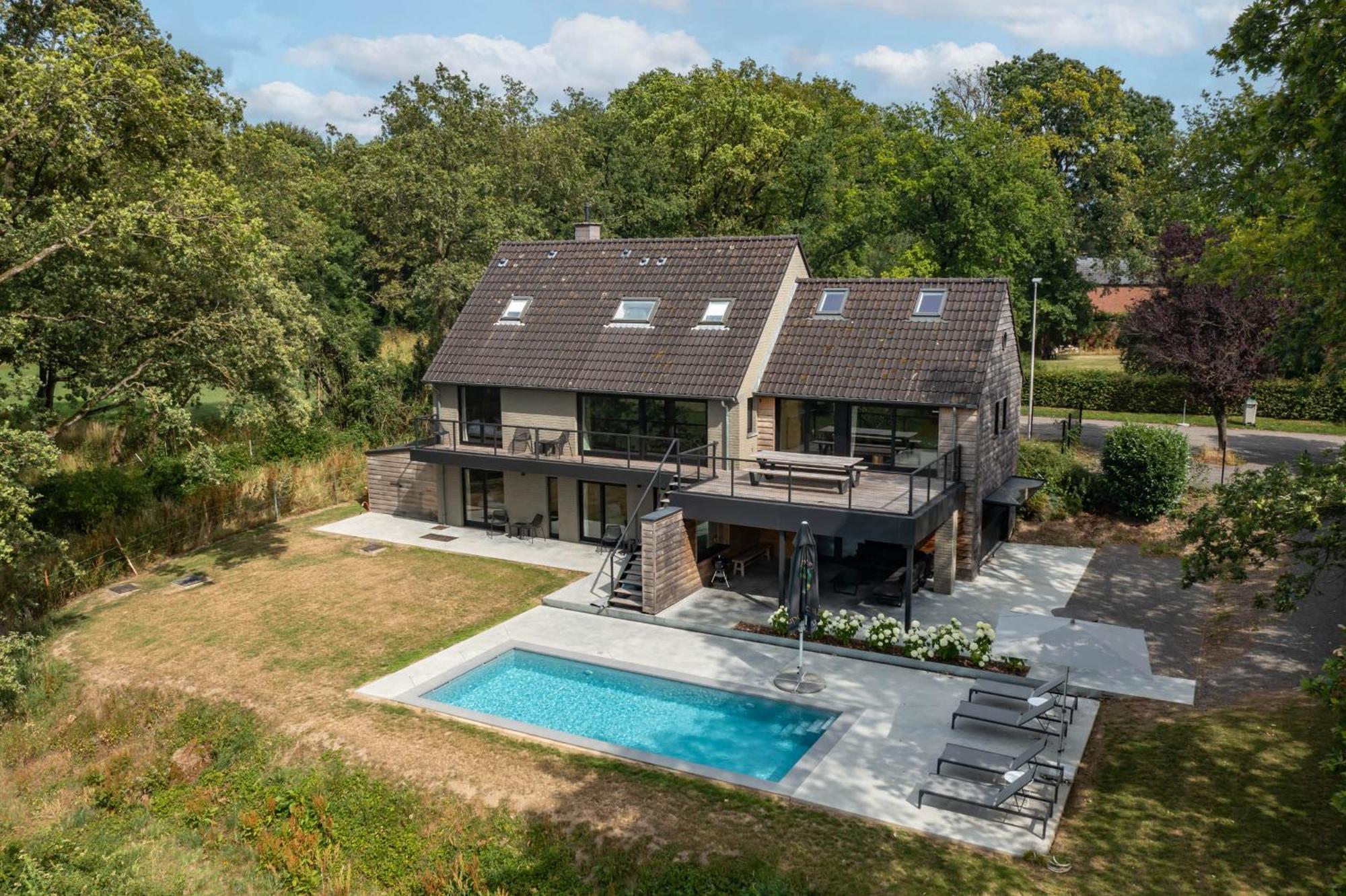 Gite 1 Maison Caerdinael - Gite 14 Personnes Sur Les Hauteurs De Durbuy Exteriör bild